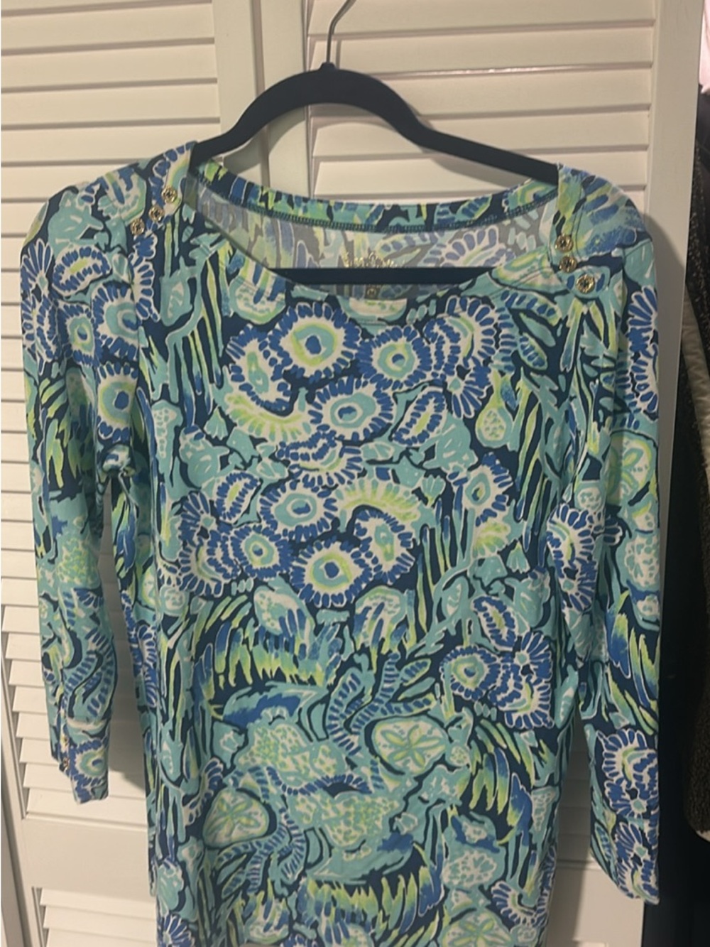 Lilly Pulitzer Blue and Aqua Floral Boatneck Tunic with Gold Buttons